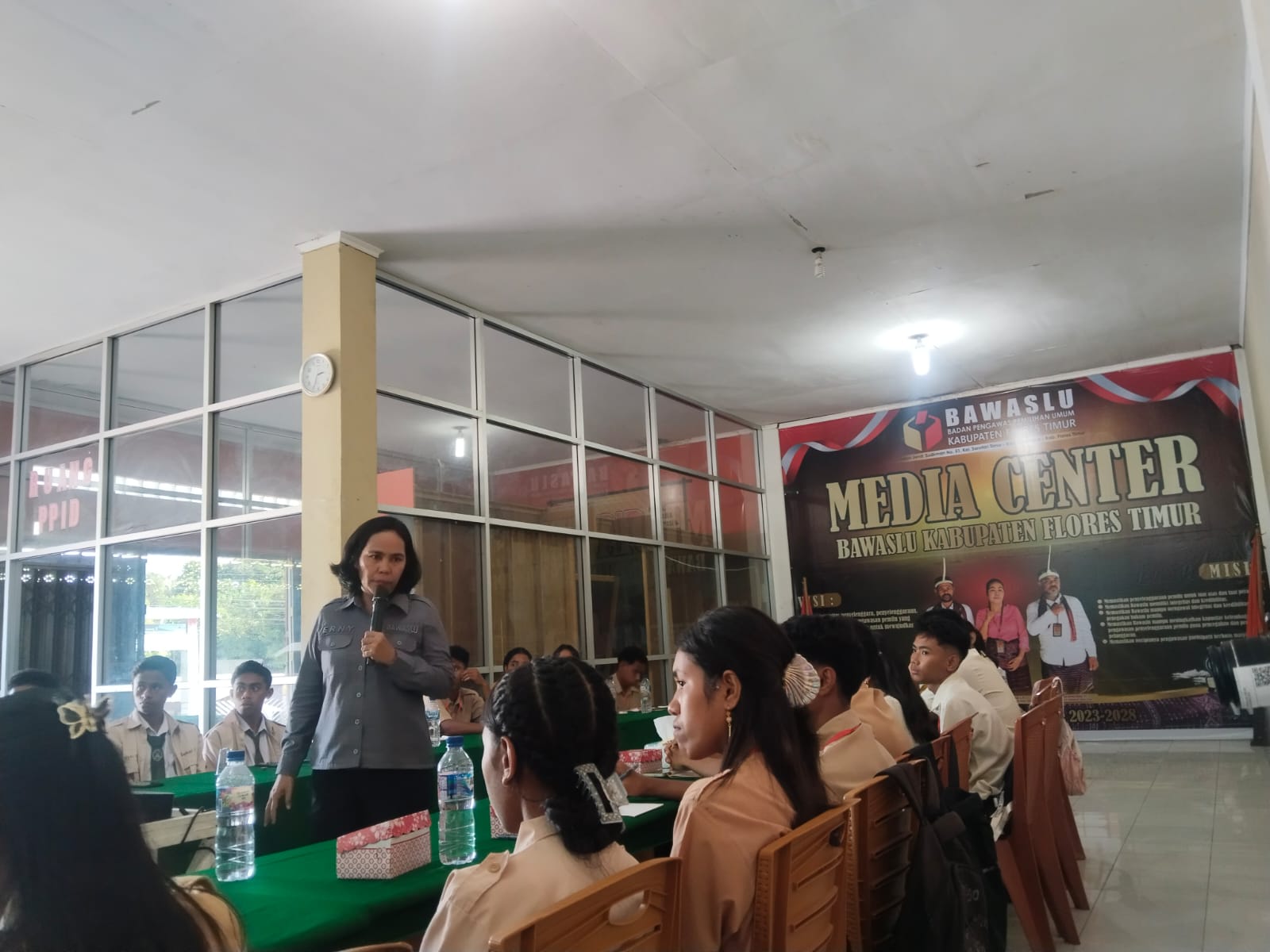 Bawaslu Flores Timur Dorong Orang Muda Jadi Pengawas Kritis dan Berintegritas Pada Pemilu 2029